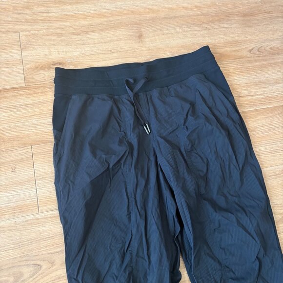 Lululemon Athletic Dance Studio MR Jogger Pants Black Women’s Size 10 - Picture 3 of 11